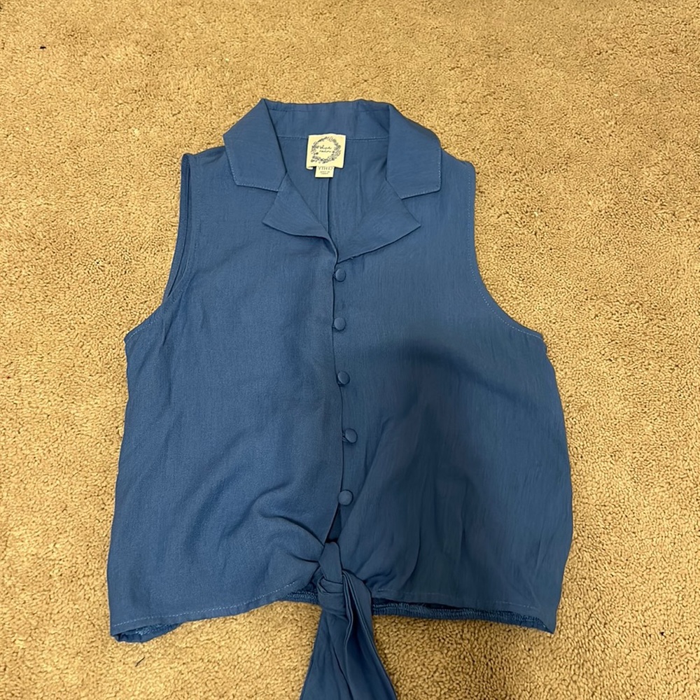 Francesca’s colored blouse! amazing quality